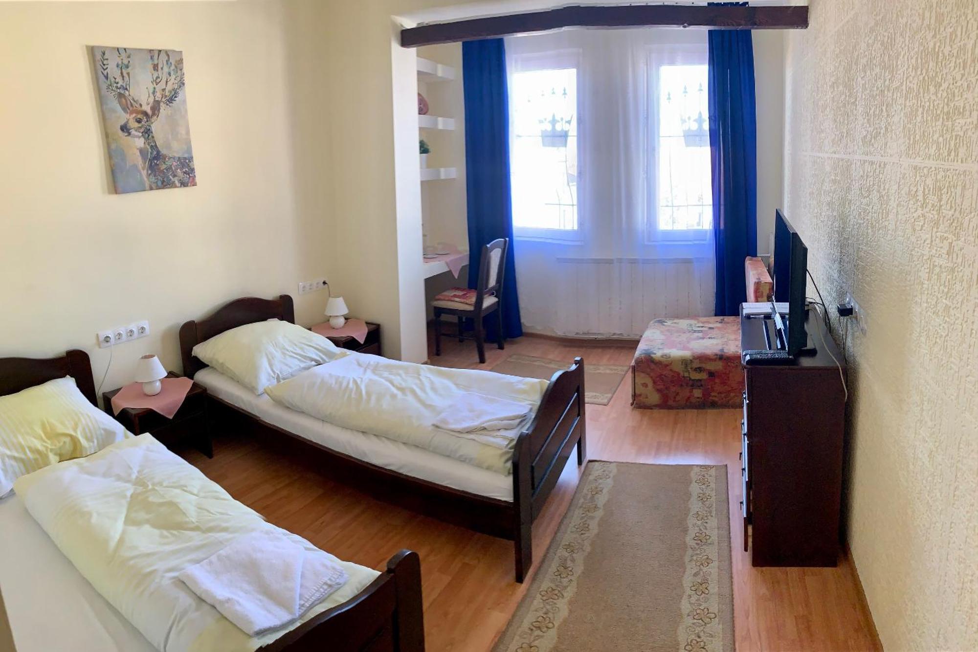 Aranykorona Hotel Μίσκολτς Εξωτερικό φωτογραφία