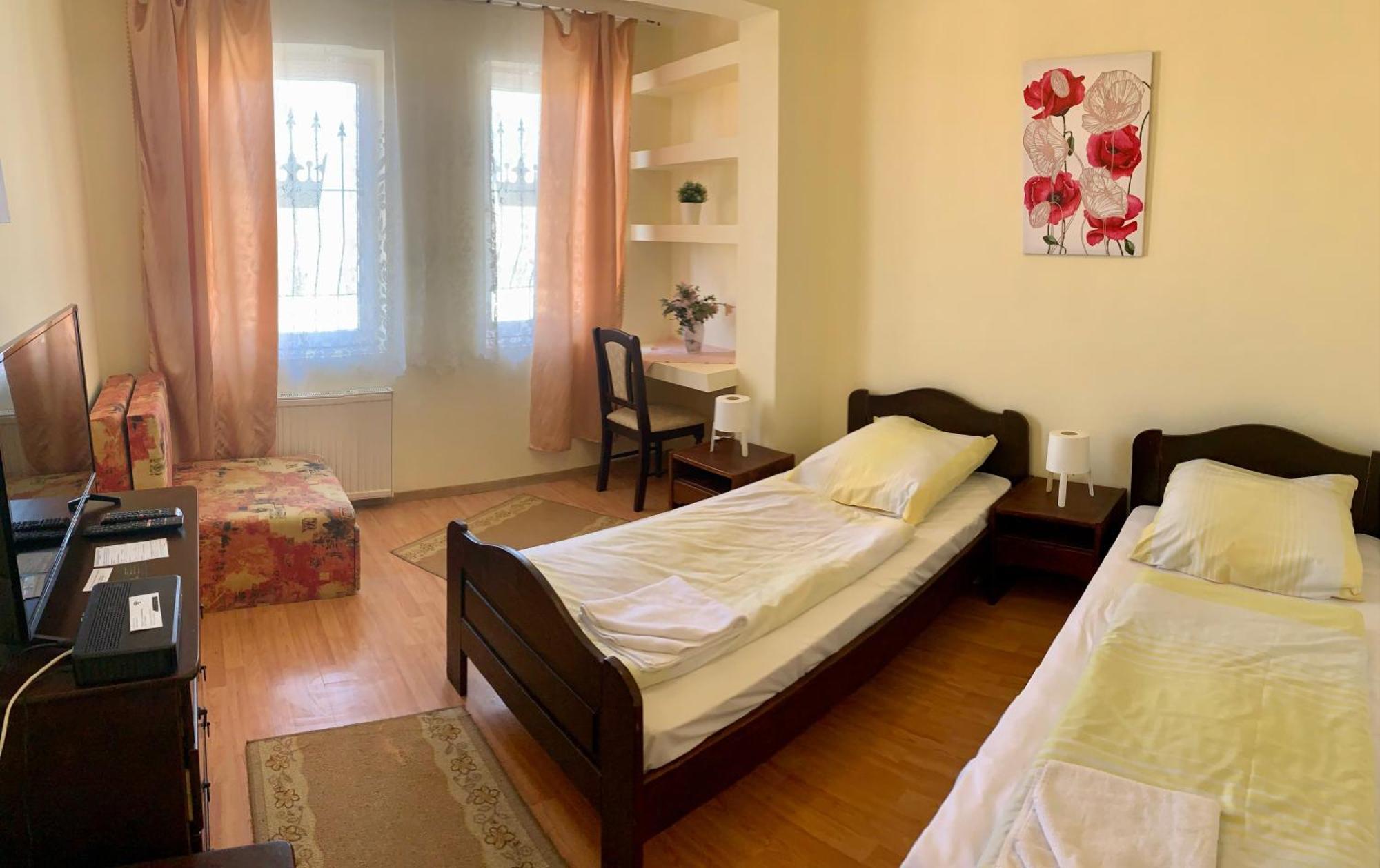 Aranykorona Hotel Μίσκολτς Εξωτερικό φωτογραφία